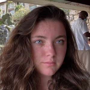 Meet your Posher, Christa